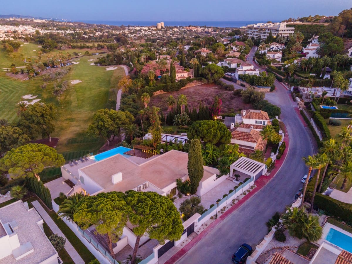 6 slaapkamer Villa te koop in Marbella met zwembad garage - € 3.900.000 (Ref: 10002041)
