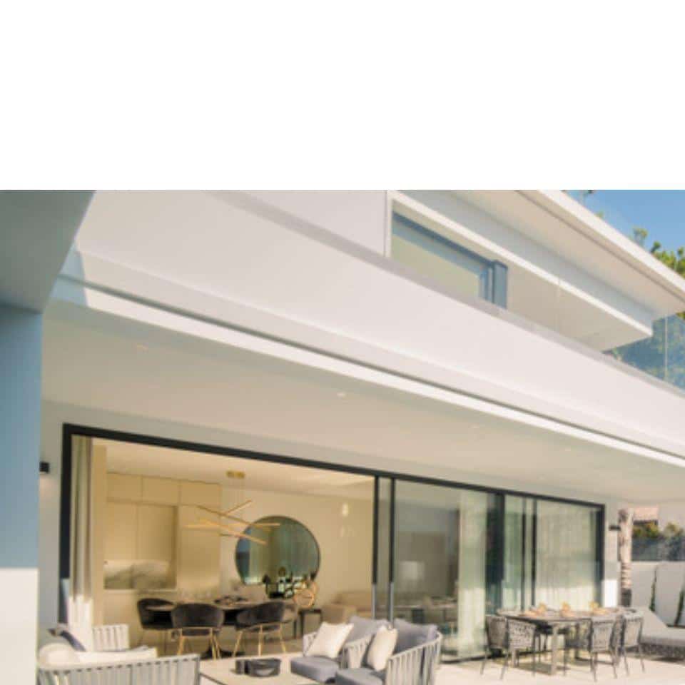 4 soverom Villa til salgs i Golden Mile med svømmebasseng garasje - € 3 250 000 (Ref: 10002044)