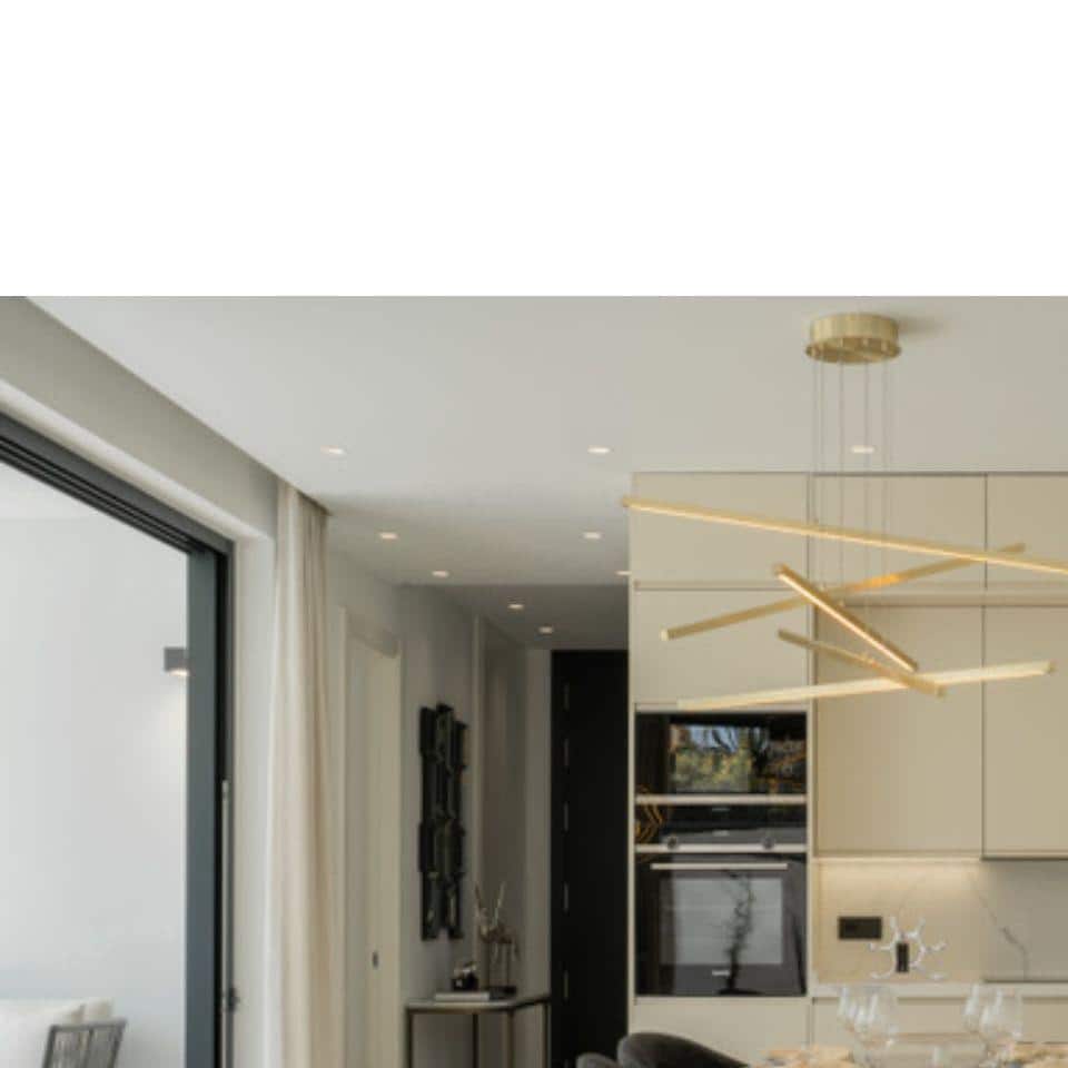 4 soverom Villa til salgs i Golden Mile med svømmebasseng garasje - € 3 250 000 (Ref: 10002044)
