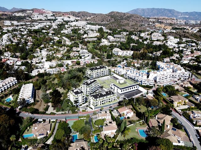 2 camera da letto Appartamento in vendita in Calahonda, Mijas con piscina garage - 330.000 € (Rif: 10002045)