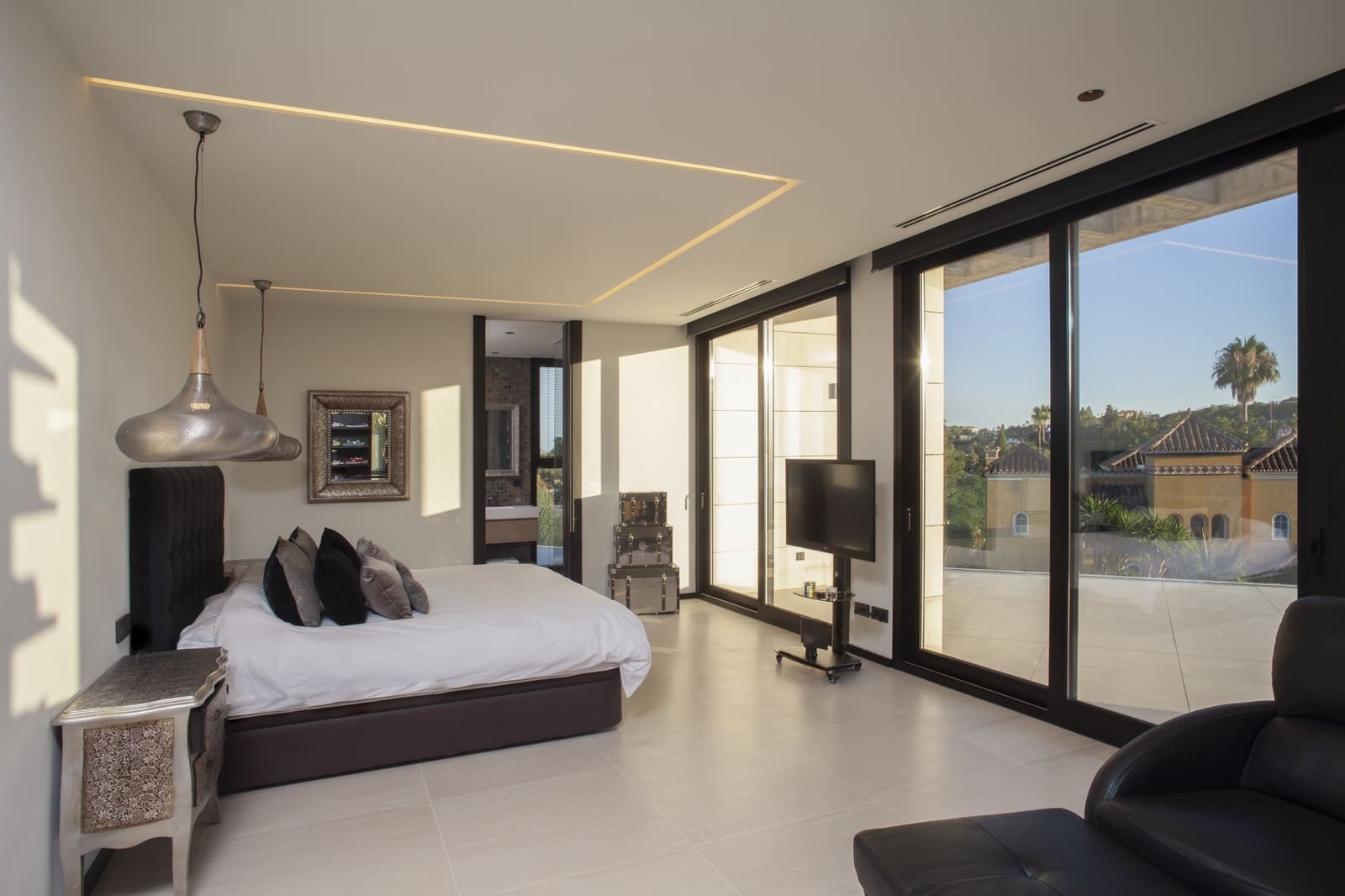 7 slaapkamer Villa te koop in Marbella met zwembad garage - € 4.995.000 (Ref: 10002047)