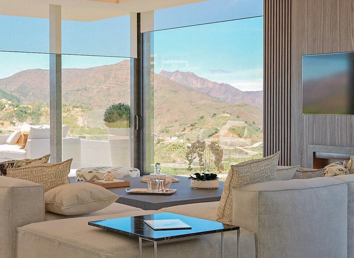 3 bedroom Villa for sale in Mijas Costa with pool garage - € 800,000 (Ref: 10002048)