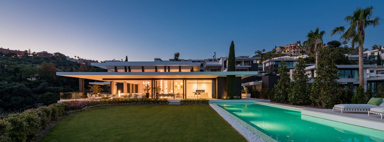Chalet de 6 habitaciones en Marbella en venta con piscina garaje - 9.575.000 € (Ref: 10002049)