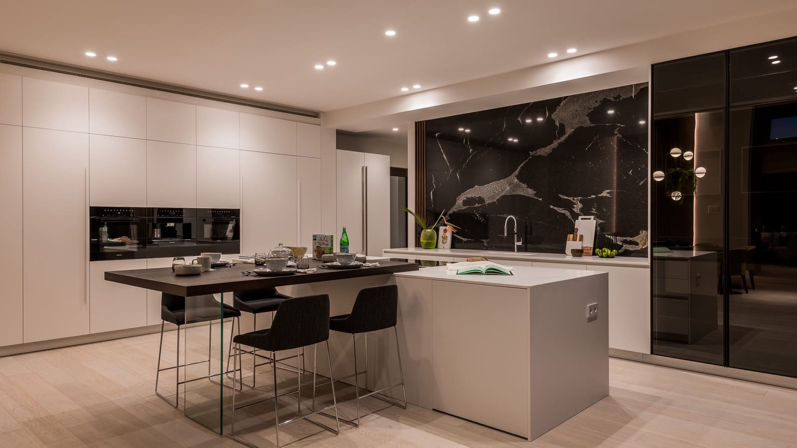 Chalet de 6 habitaciones en Marbella en venta con piscina garaje - 9.575.000 € (Ref: 10002049)