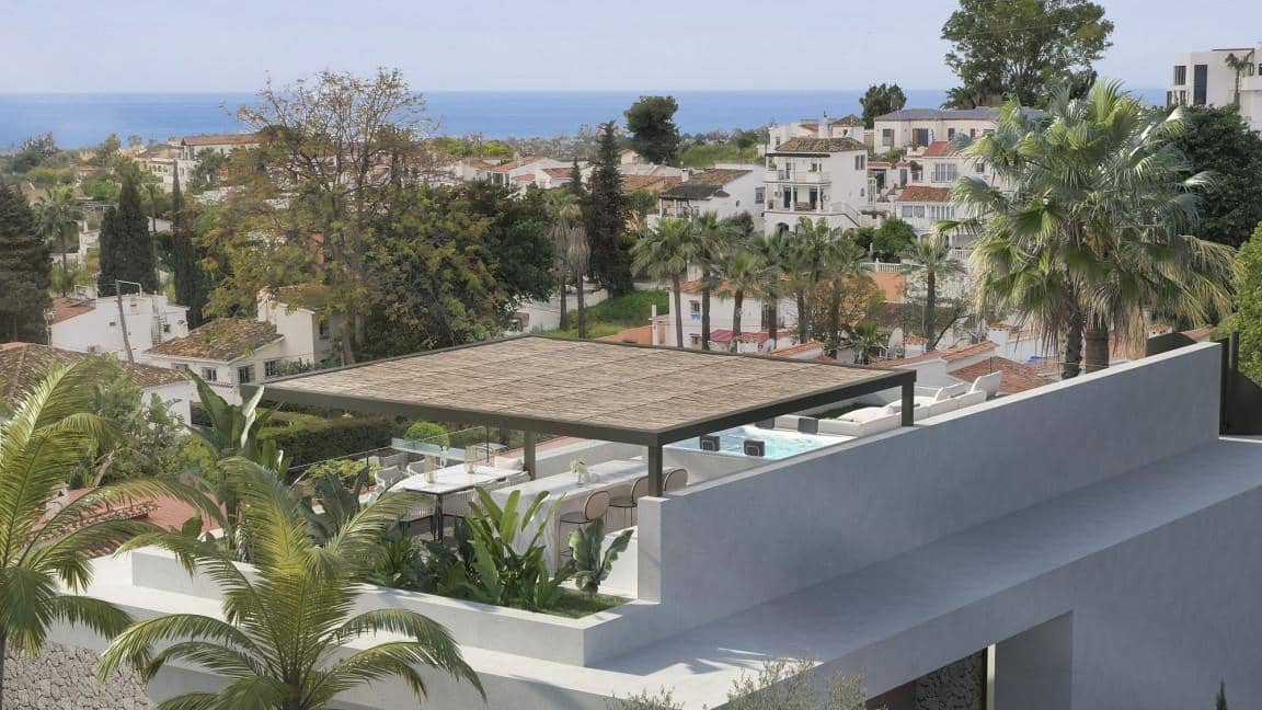 4 soverom Villa til salgs i Nueva Andalucia med svømmebasseng garasje - € 1 595 000 (Ref: 10002056)