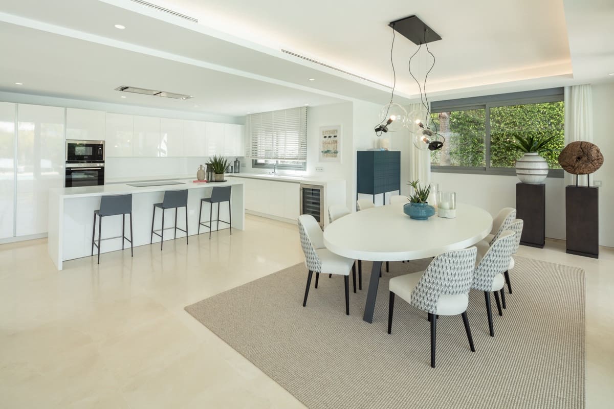 5 Zimmer Villa zu verkaufen in Marbella mit Pool Garage - 3.595.000 € (Ref: 10002058)