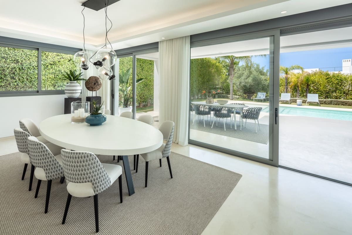 5 Zimmer Villa zu verkaufen in Marbella mit Pool Garage - 3.595.000 € (Ref: 10002058)