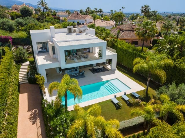 5 Zimmer Villa zu verkaufen in Marbella mit Pool Garage - 3.595.000 € (Ref: 10002058)