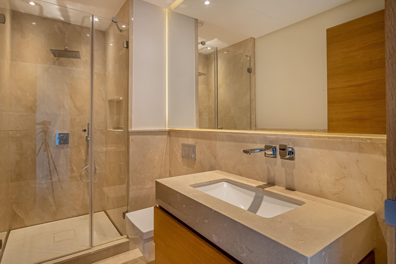 4 sypialnia Apartament na sprzedaż w Marbella z basenem garażem - 2 950 000 € (Ref: 10002068)