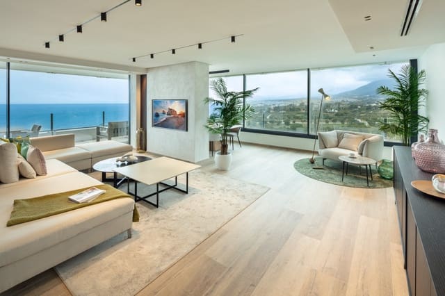 3 bedroom Apartment for sale in Marbella with pool garage - € 1,995,000 (Ref: 10002069)