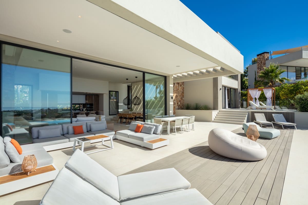 5 sypialnia Willa na sprzedaż w Marbella z basenem garażem - 5 950 000 € (Ref: 10002076)