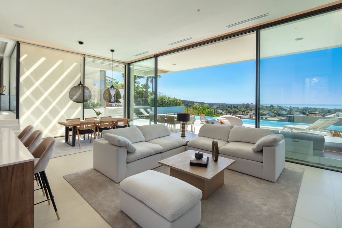 5 sypialnia Willa na sprzedaż w Marbella z basenem garażem - 5 950 000 € (Ref: 10002076)