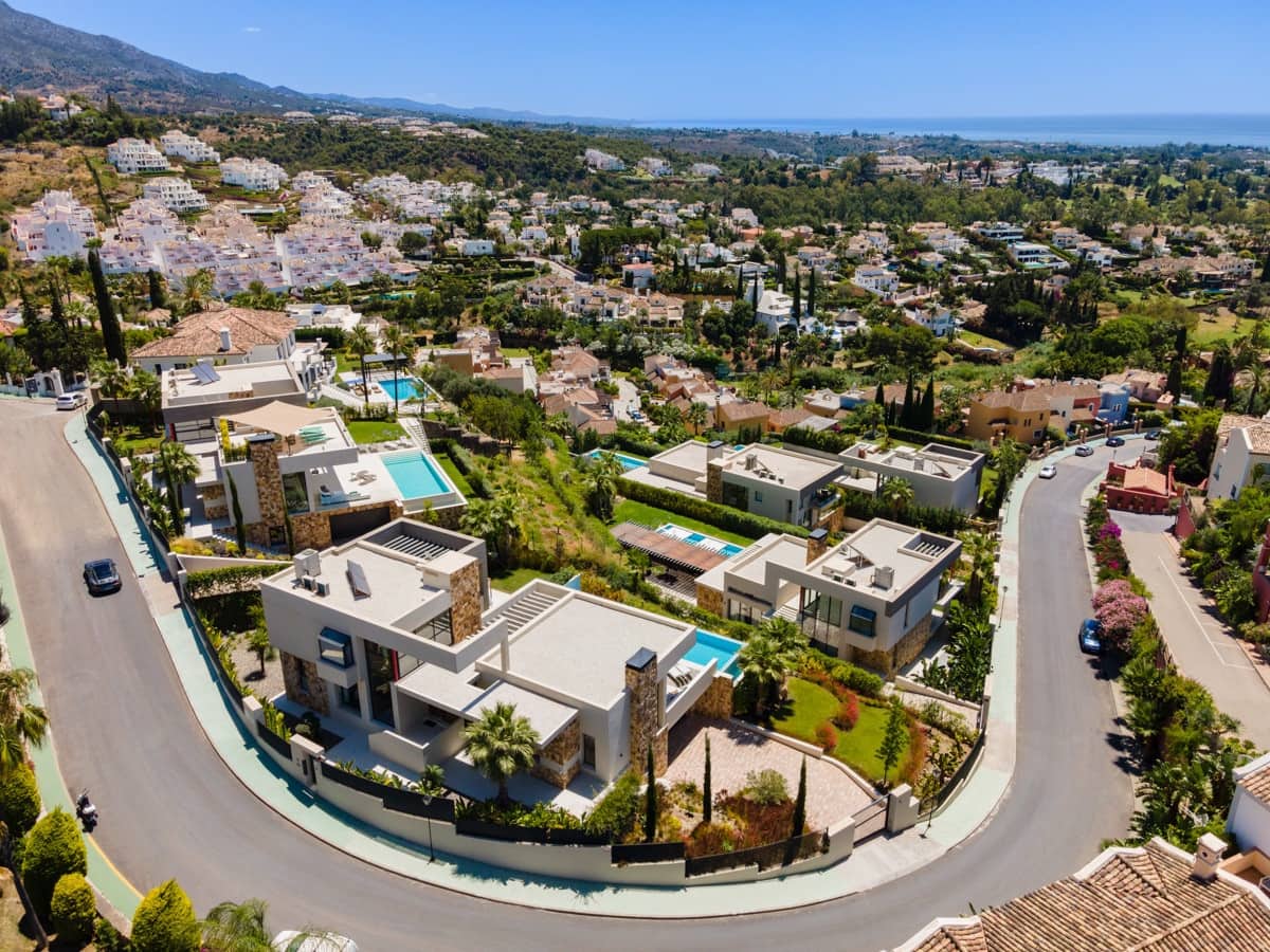 5 sypialnia Willa na sprzedaż w Marbella z basenem garażem - 5 950 000 € (Ref: 10002076)