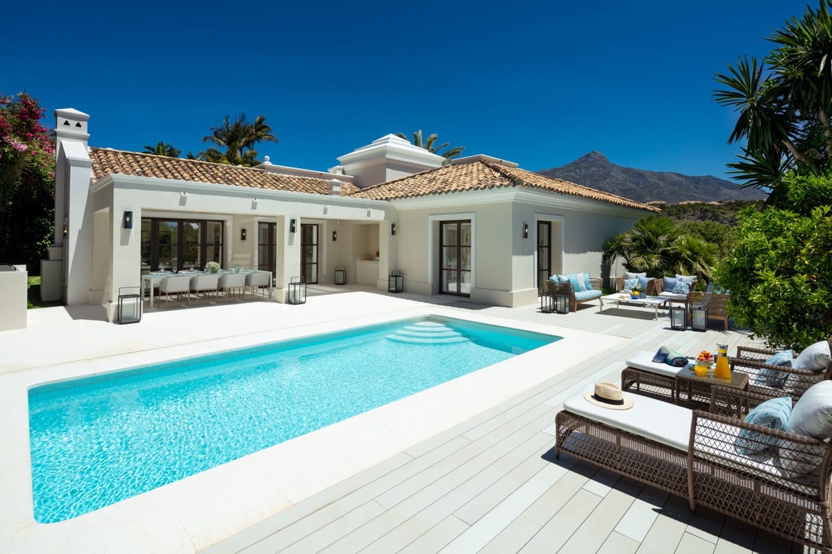 Chalet de 5 habitaciones en Marbella en venta con piscina garaje - 3.250.000 € (Ref: 10002078)