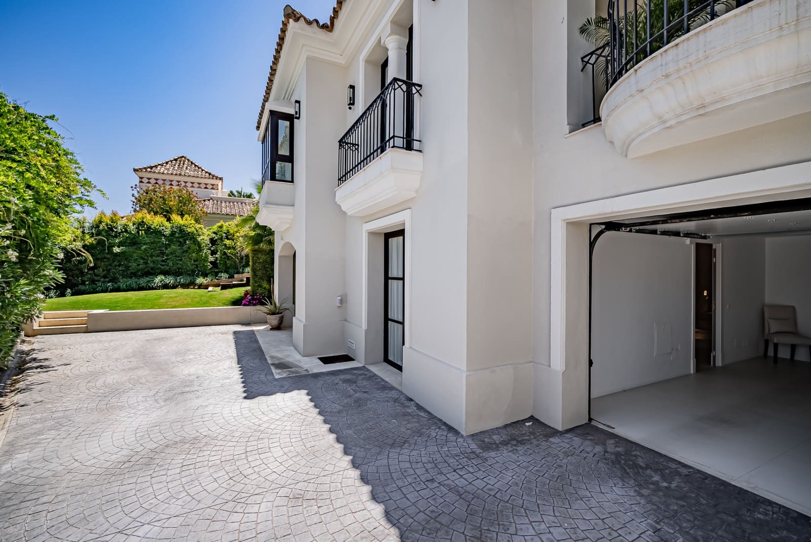 Chalet de 5 habitaciones en Marbella en venta con piscina garaje - 3.250.000 € (Ref: 10002078)