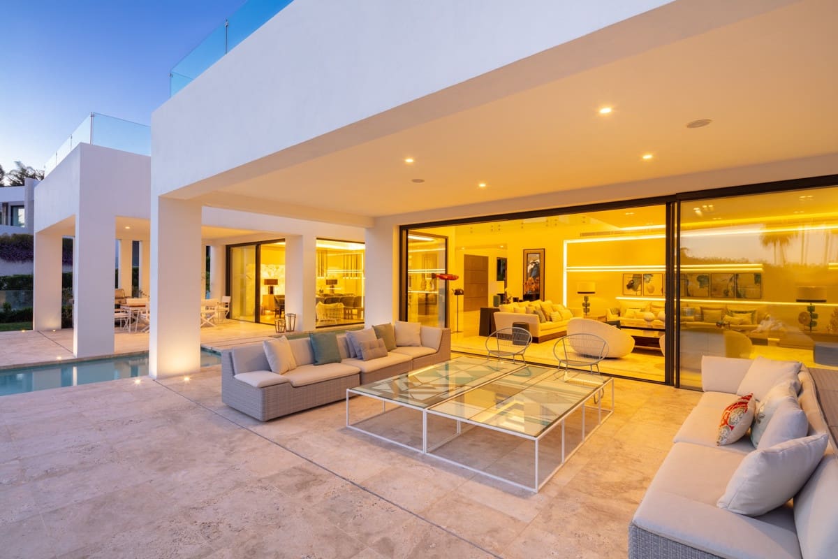 6 soverom Villa til salgs i Marbella med svømmebasseng garasje - € 7 850 000 (Ref: 10002085)