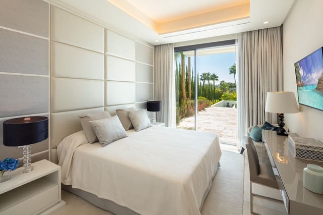 6 soverom Villa til salgs i Marbella med svømmebasseng garasje - € 7 850 000 (Ref: 10002085)