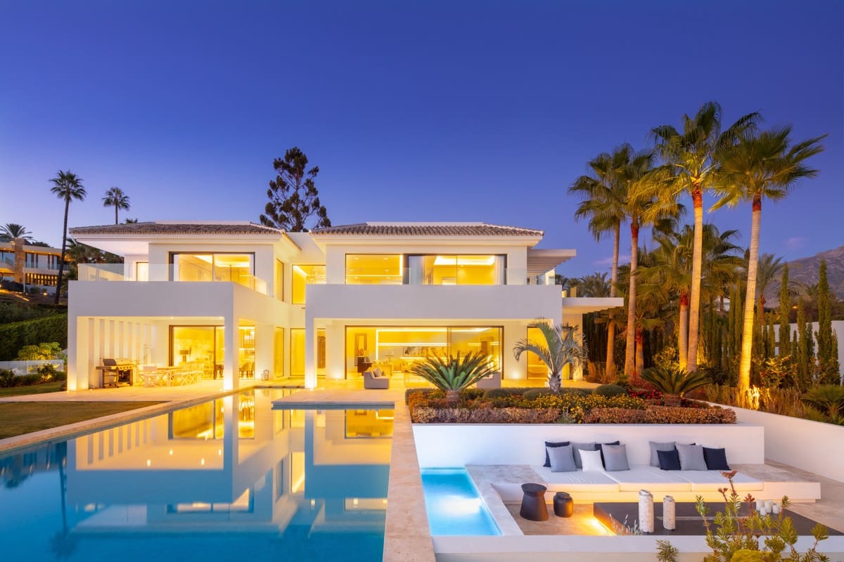 6 soverom Villa til salgs i Marbella med svømmebasseng garasje - € 7 850 000 (Ref: 10002085)