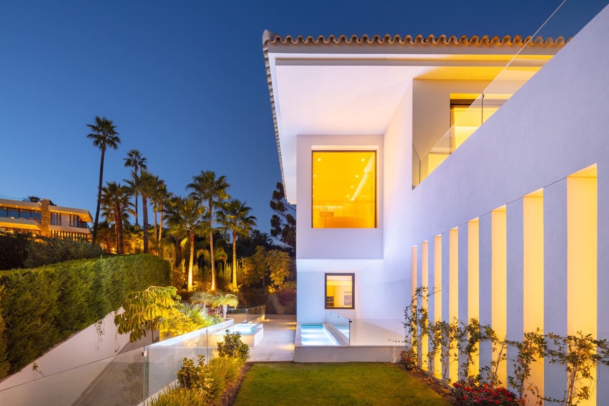 6 soverom Villa til salgs i Marbella med svømmebasseng garasje - € 7 850 000 (Ref: 10002085)