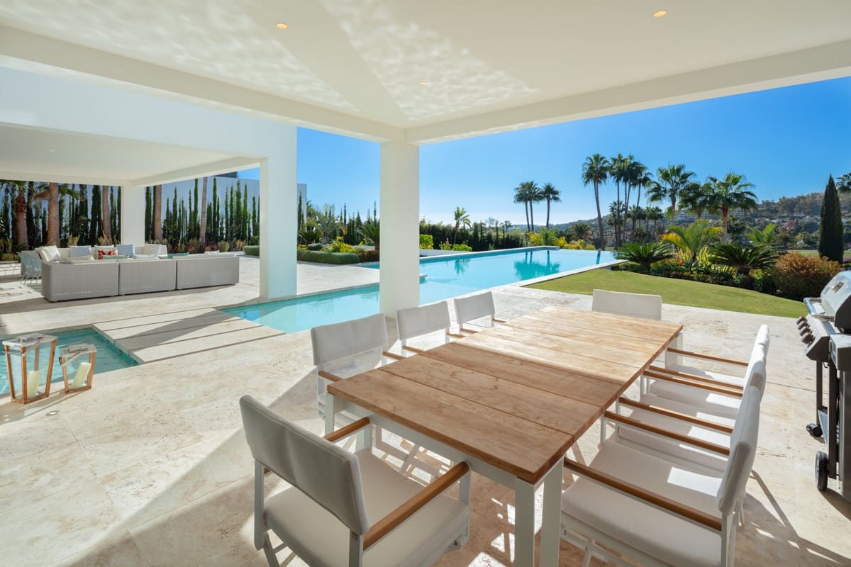 6 soverom Villa til salgs i Marbella med svømmebasseng garasje - € 7 850 000 (Ref: 10002085)