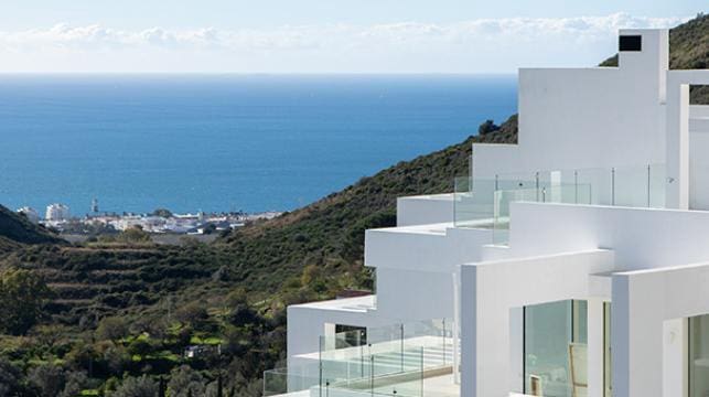 3 soverom Leilighet til salgs i Marbella med svømmebasseng garasje - € 699 000 (Ref: 10002088)