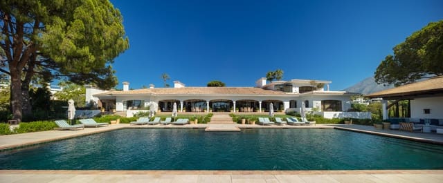 16 soverom Villa til salgs i Golden Mile, Marbella med svømmebasseng garasje - € 35 000 000 (Ref: 10002092)