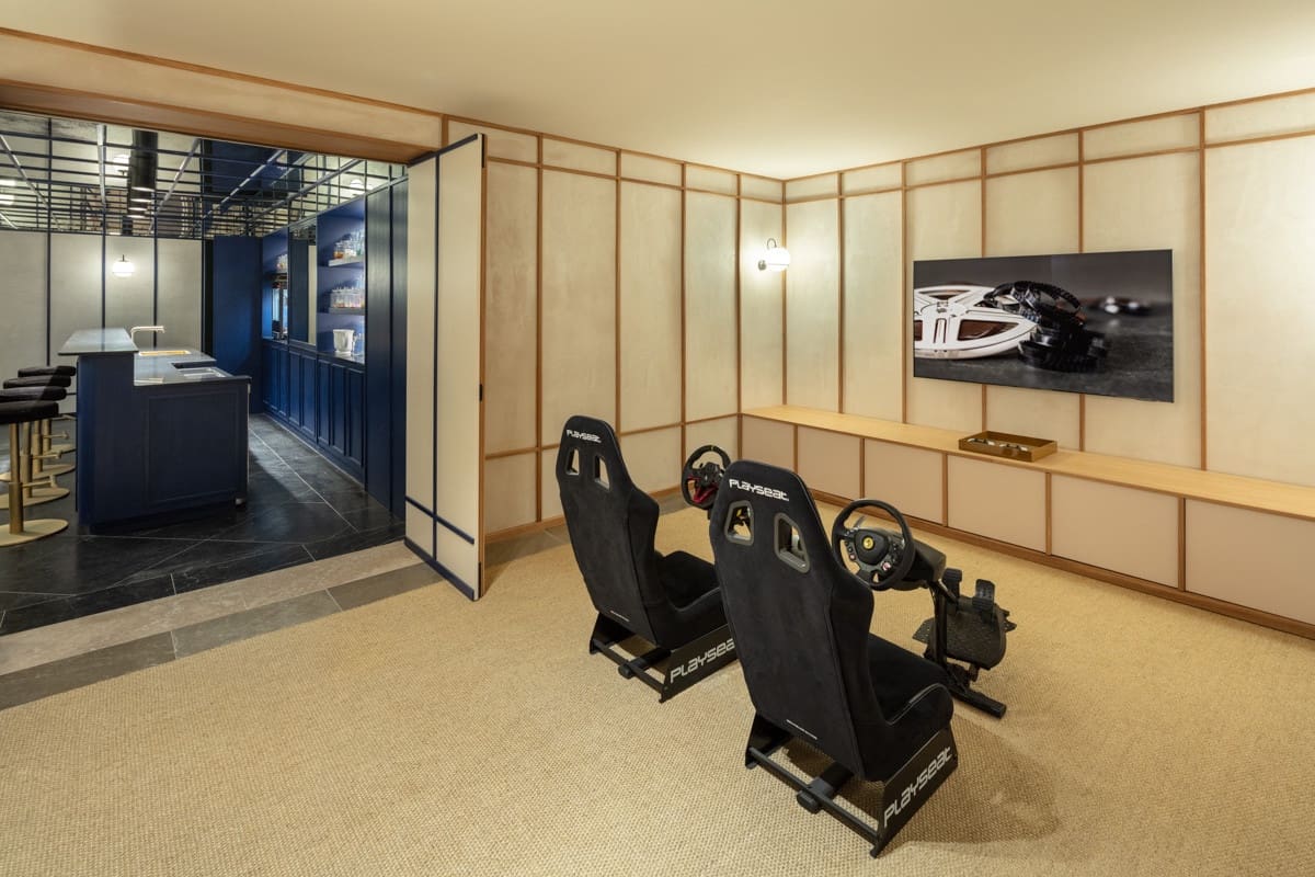 16 soverom Villa til salgs i Golden Mile med svømmebasseng garasje - € 35 000 000 (Ref: 10002092)