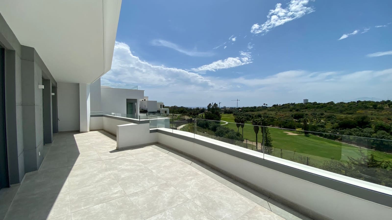 4 quarto Moradia para venda em Marbella com piscina garagem - 3 150 000 € (Ref: 10002094)