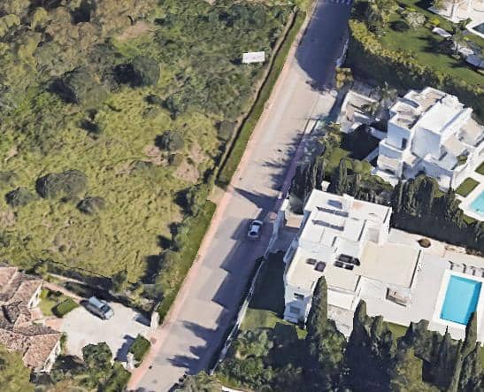 Bouwgrond te koop in Nueva Andalucia - € 1.790.000 (Ref: 10002095)