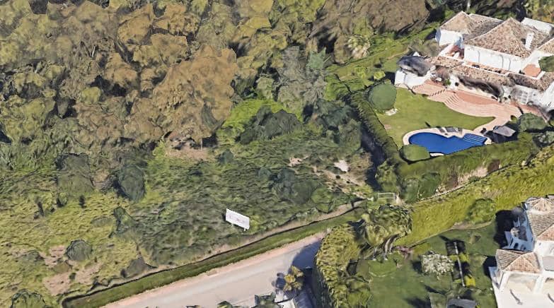 Bouwgrond te koop in Nueva Andalucia - € 1.790.000 (Ref: 10002095)