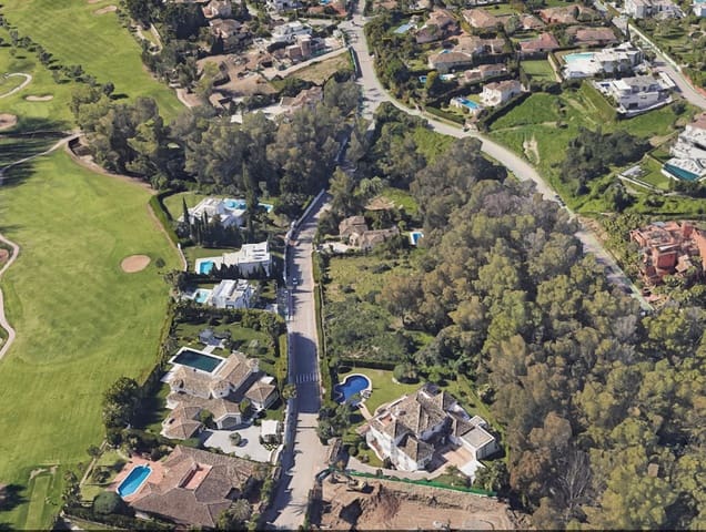 Bouwgrond te koop in Nueva Andalucia, Marbella - € 1.790.000 (Ref: 10002095)