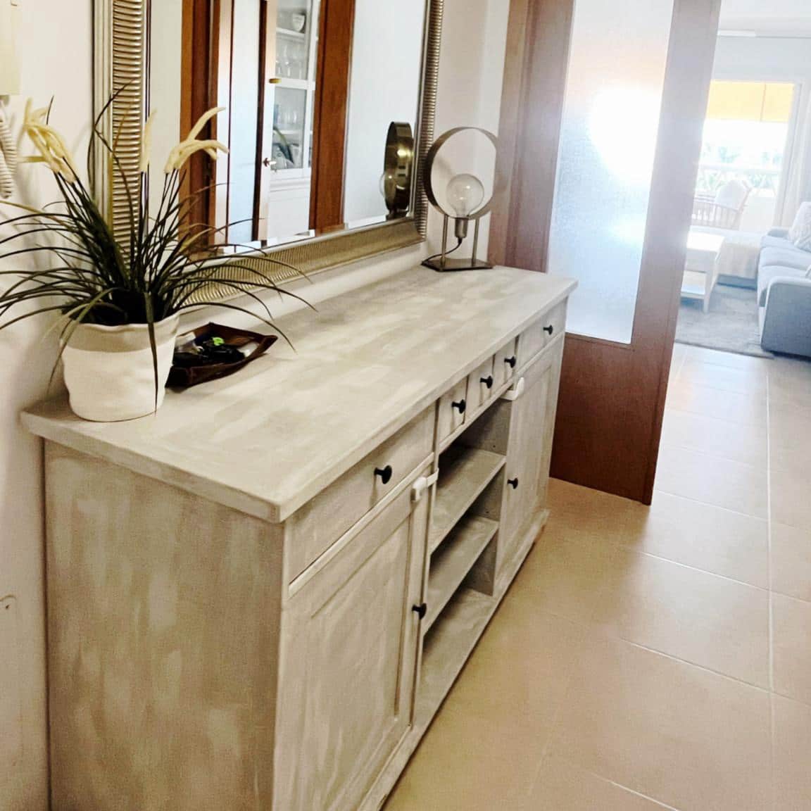 4 sovrum Lägenhet till salu i Nueva Andalucia med pool garage - 375 000 € (Ref: 10002096)