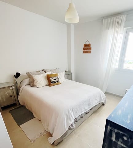 4 sovrum Lägenhet till salu i Nueva Andalucia, Marbella med pool garage - 375 000 € (Ref: 10002096)