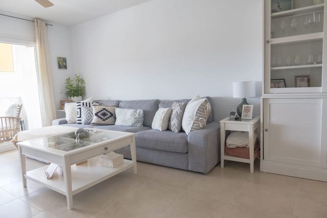 4 sovrum Lägenhet till salu i Nueva Andalucia, Marbella med pool garage - 375 000 € (Ref: 10002096)