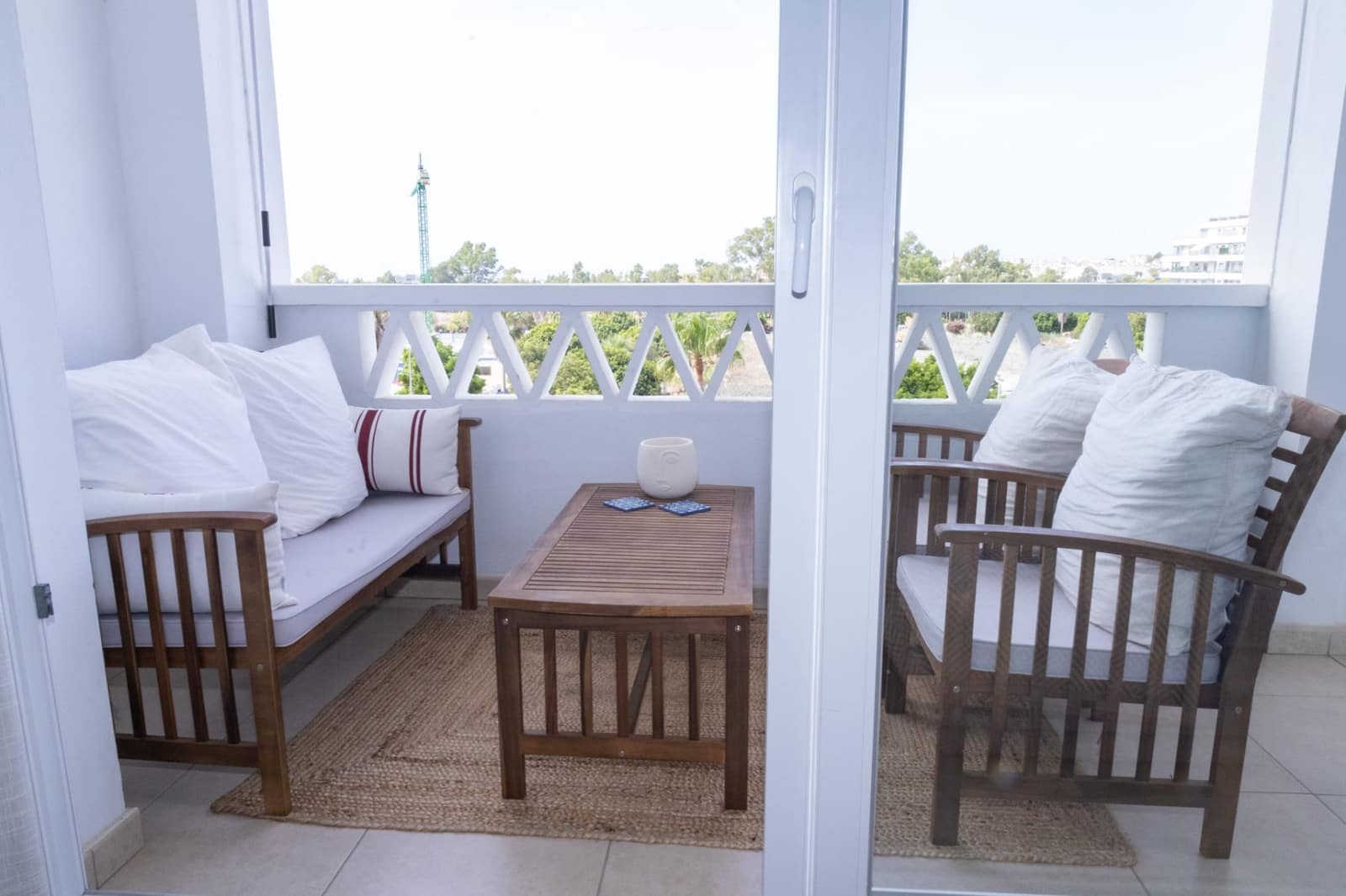 4 sovrum Lägenhet till salu i Nueva Andalucia med pool garage - 375 000 € (Ref: 10002096)