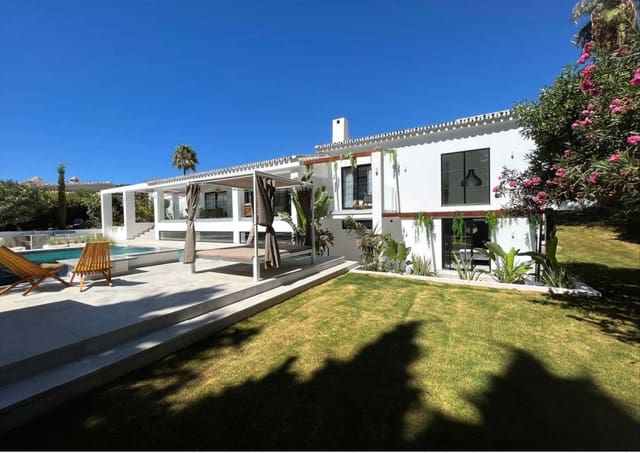 4 soveværelse Villa til salg i Marbella med swimmingpool garage - € 2.650.000 (Ref: 10002097)