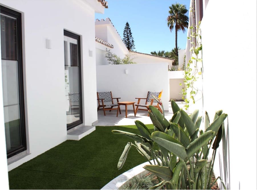 4 soveværelse Villa til salg i Marbella med swimmingpool garage - € 2.650.000 (Ref: 10002097)