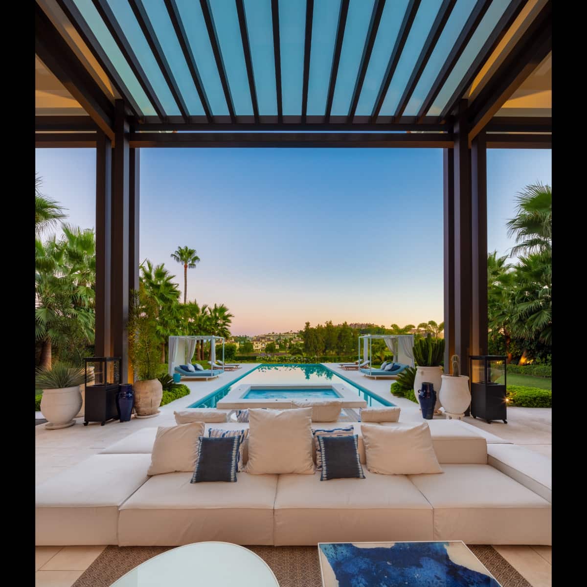 6 slaapkamer Villa te koop in Marbella met zwembad garage - € 13.500.000 (Ref: 10002099)