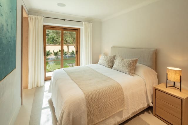 5 sypialnia Willa na sprzedaż w Golden Mile, Marbella z basenem garażem - 6 500 000 € (Ref: 10002100)