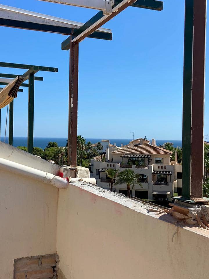 3 sypialnia Apartament na sprzedaż w Marbella z basenem garażem - 649 000 € (Ref: 10002105)
