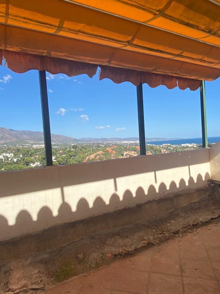 3 sypialnia Apartament na sprzedaż w Marbella z basenem garażem - 649 000 € (Ref: 10002105)