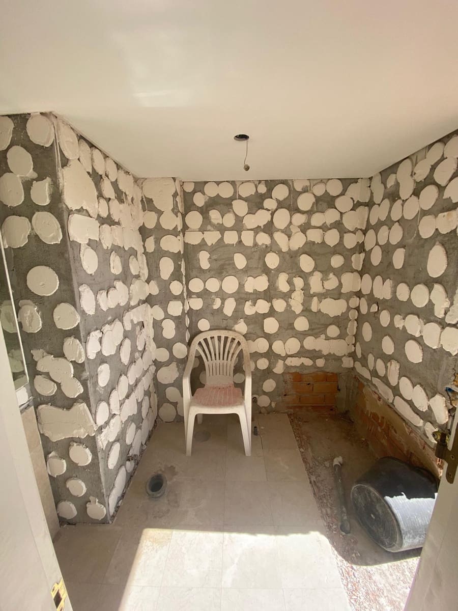 3 sypialnia Apartament na sprzedaż w Marbella z basenem garażem - 649 000 € (Ref: 10002105)