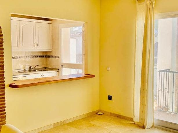 3 Zimmer Apartment zu verkaufen in Marbella mit Pool Garage - 545.000 € (Ref: 10002112)