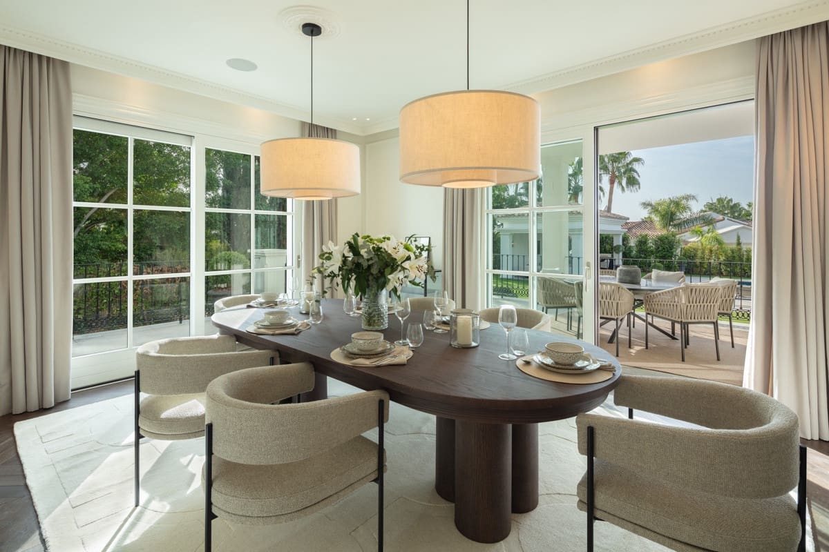 6 soverom Villa til salgs i Marbella med svømmebasseng garasje - € 8 750 000 (Ref: 10002116)