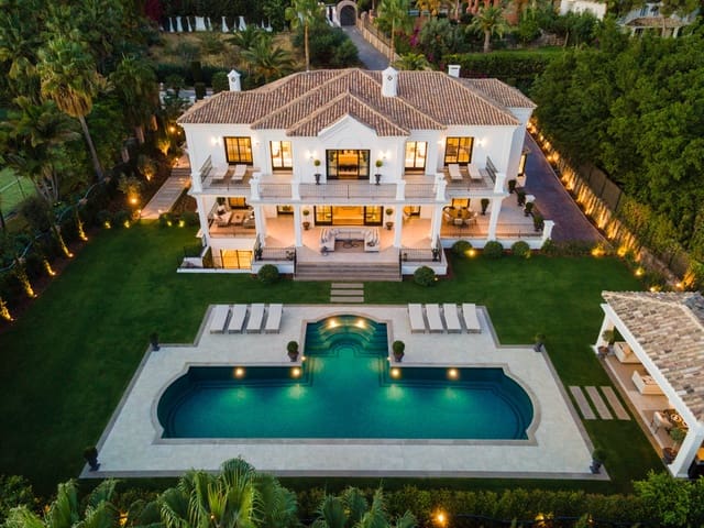6 soverom Villa til salgs i Marbella med svømmebasseng garasje - € 8 750 000 (Ref: 10002116)
