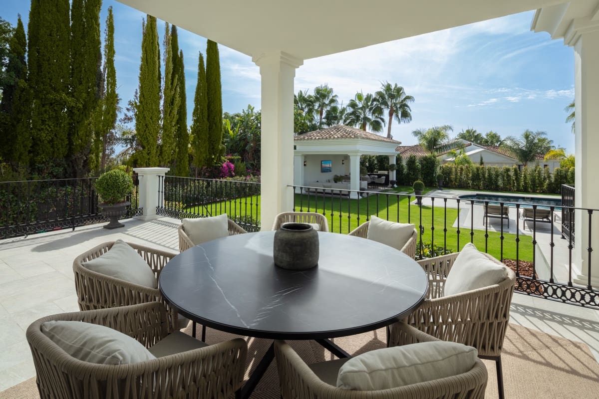 6 soverom Villa til salgs i Marbella med svømmebasseng garasje - € 8 750 000 (Ref: 10002116)