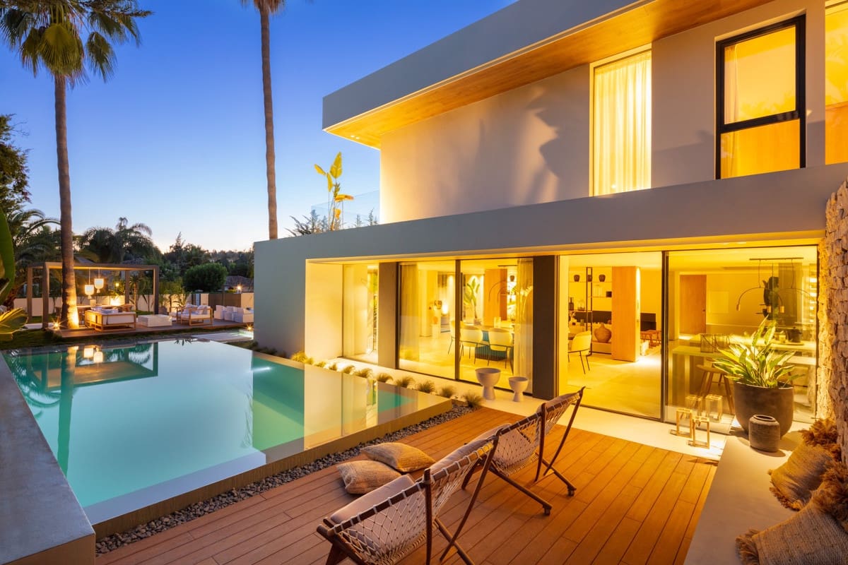 4 slaapkamer Villa te koop in Marbella met zwembad garage - € 3.300.000 (Ref: 10002131)