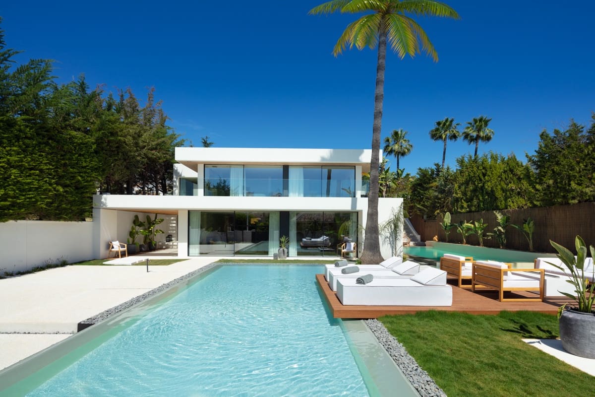 4 slaapkamer Villa te koop in Marbella met zwembad garage - € 3.300.000 (Ref: 10002131)