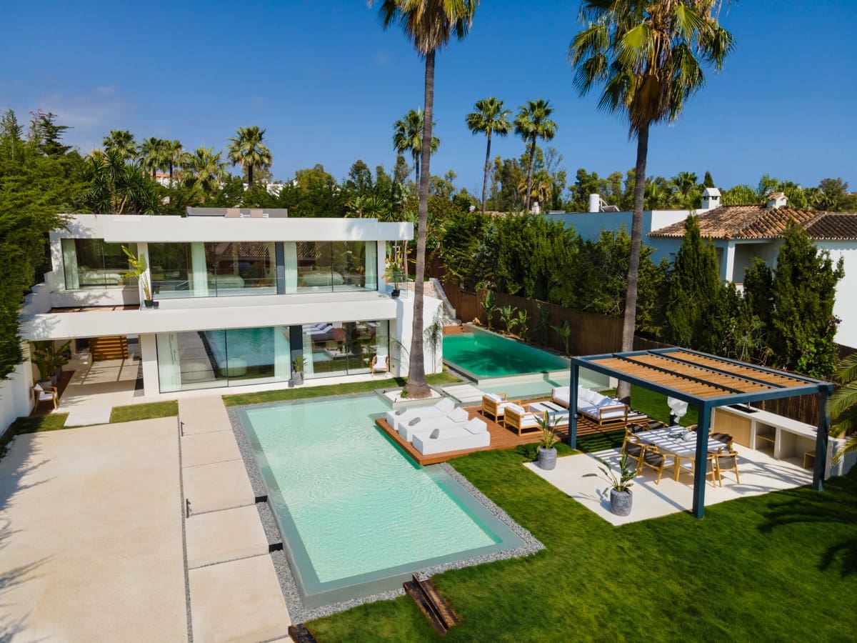 4 slaapkamer Villa te koop in Marbella met zwembad garage - € 3.300.000 (Ref: 10002131)
