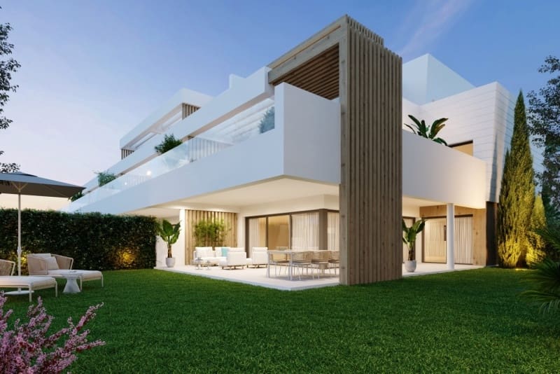 3 Zimmer Apartment zu verkaufen in Estepona mit Pool Garage - 480.000 € (Ref: 10002136)